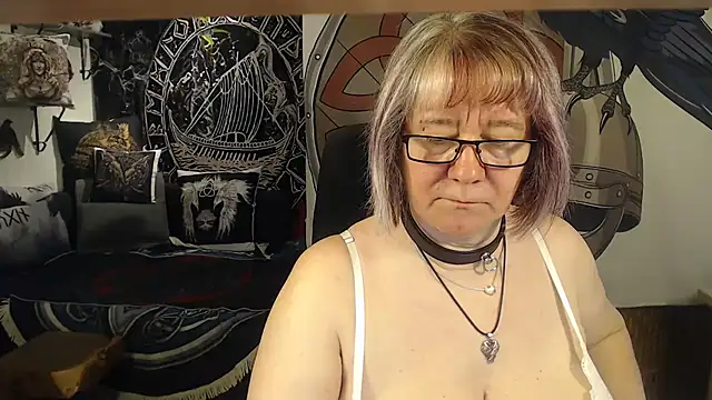 TittenMichelle online show from 13, 4, 2026