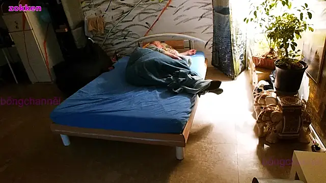 Snapshot of BongChannel chatting on 5, 1, 2025 BongChannel online show from 5, 1, 2025