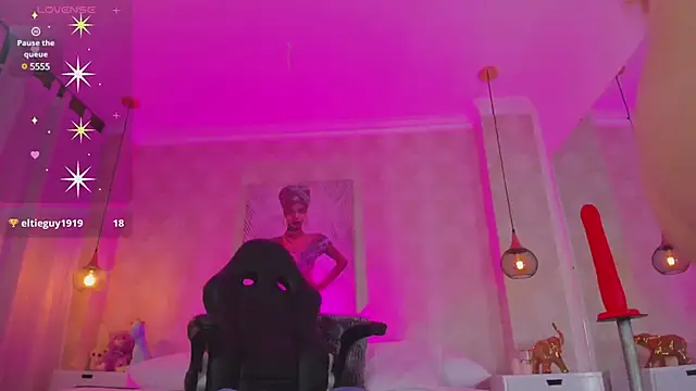 Shantall   online show from 19, 2, 2025