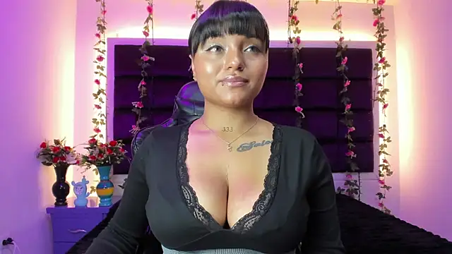 Snapshot of sweelanna__ chatting on 5, 7, 2026 sweelanna online show from 5, 7, 2026