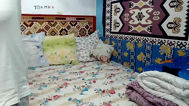 Snapshot of AdelineBlueEyes chatting on 15, 10, 2025 AdelineBlueEyes online show from 15, 10, 2025