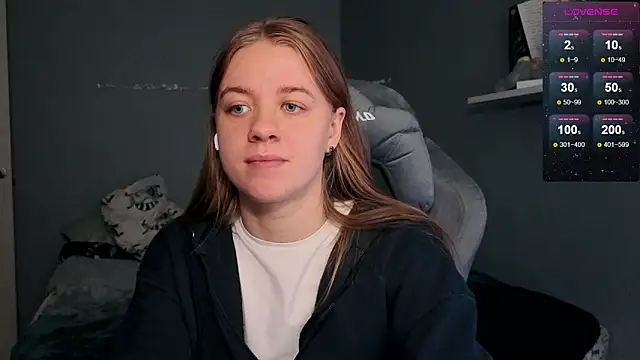 candy maggie online show from 14, 11, 2025