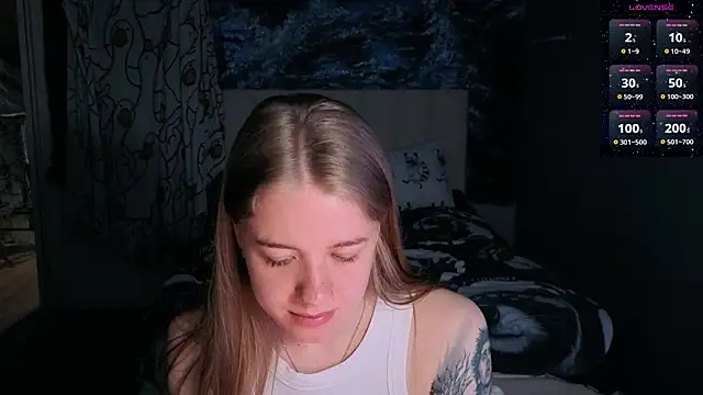 Snapshot of candy_maggie chatting on 16, 5, 2026 candy maggie online show from 16, 5, 2026