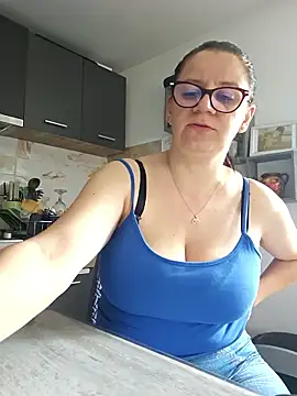 KristenVega online show from 30, 3, 2026