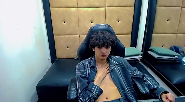 Sr BonnyEthan online show from 13, 12, 2024