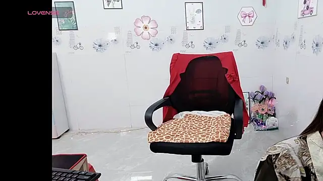 Snapshot of Lanian_99 chatting on 18, 3, 2026 Lanian 99 online show from 18, 3, 2026