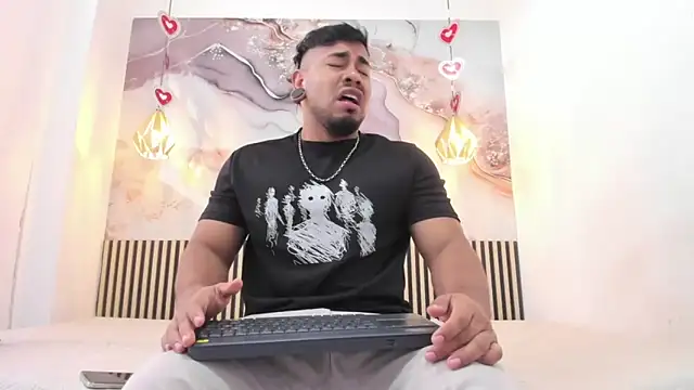 BrianMalonee online show from 4, 4, 2026