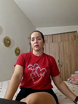 Snapshot of tessafontana37 chatting on 11, 11, 2025 tessafontana37 online show from 11, 11, 2025