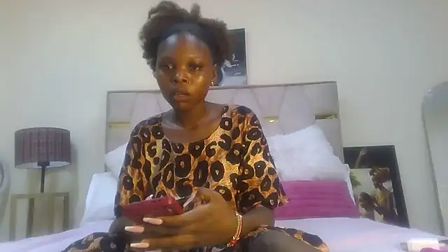 Snapshot of Fine_assie chatting on 28, 2, 2025 Fine assie online show from 28, 2, 2025