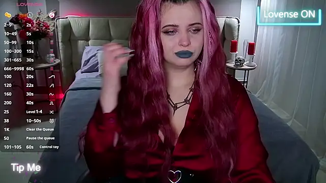 Miss Maya Mils online show from 22, 2, 2025