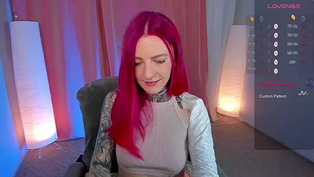 Roxy      online show from 6, 2, 2025