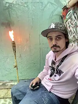 JustTylerr online show from 9, 6, 2026