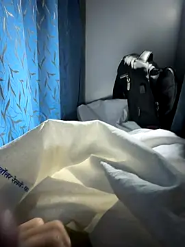 Snapshot of yadavindra85 chatting on 20, 11, 2025 yadavindra85 online show from 20, 11, 2025