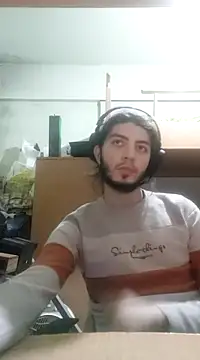 Snapshot of kleineid77 chatting on 11, 12, 2024 kleineid77 online show from 11, 12, 2024