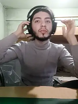 Snapshot of kleineid77 chatting on 18, 12, 2024 kleineid77 online show from 18, 12, 2024