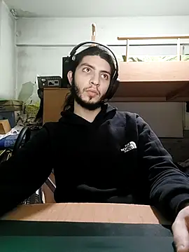 Snapshot of kleineid77 chatting on 3, 1, 2025 kleineid77 online show from 3, 1, 2025