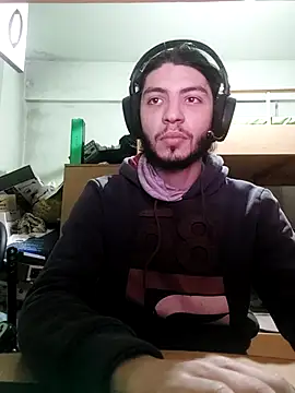 Snapshot of kleineid77 chatting on 25, 2, 2025 kleineid77 online show from 25, 2, 2025