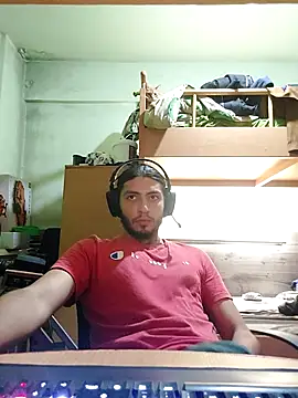 Snapshot of kleineid77 chatting on 24, 9, 2025 kleineid77 online show from 24, 9, 2025