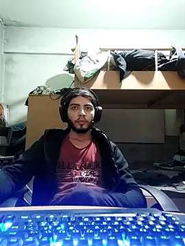 Snapshot of kleineid77 chatting on 25, 11, 2025 kleineid77 online show from 25, 11, 2025