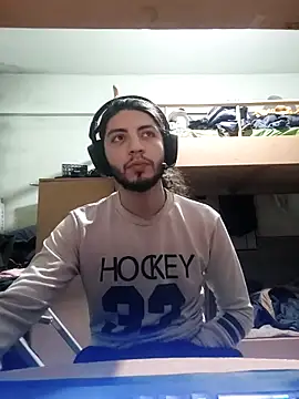 Snapshot of kleineid77 chatting on 6, 1, 2026 kleineid77 online show from 6, 1, 2026