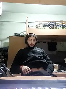 Snapshot of kleineid77 chatting on 10, 1, 2026 kleineid77 online show from 10, 1, 2026