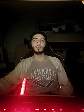 Snapshot of kleineid77 chatting on 3, 2, 2026 kleineid77 online show from 3, 2, 2026