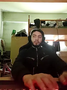 Snapshot of kleineid77 chatting on 1, 3, 2026 kleineid77 online show from 1, 3, 2026