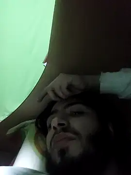 Snapshot of kleineid77 chatting on 4, 3, 2026 kleineid77 online show from 4, 3, 2026