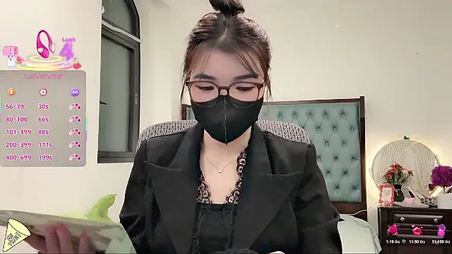 Berrysweet 68 online show from 8, 11, 2025