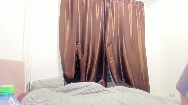 Adela Vetta online show from 2, 2, 2026