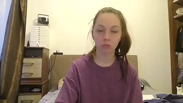 Adela Vetta online show from 6, 3, 2026