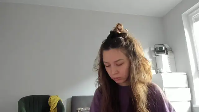 Adela Vetta online show from 18, 4, 2026