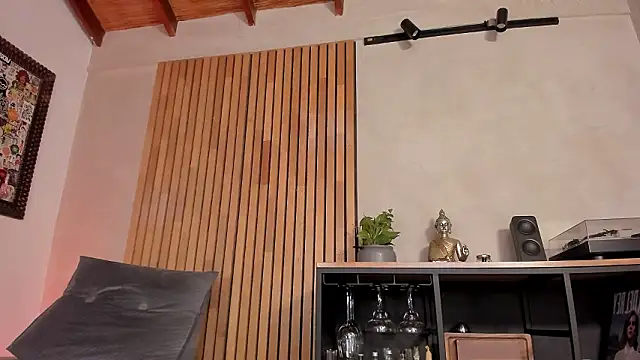 honeyhot69   online show from 8, 3, 2026