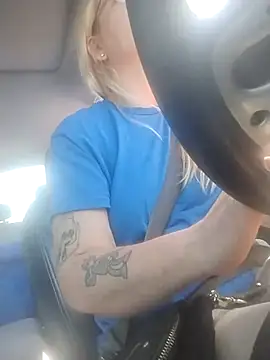 xWhoreAbleX Pika online show from 5, 3, 2026