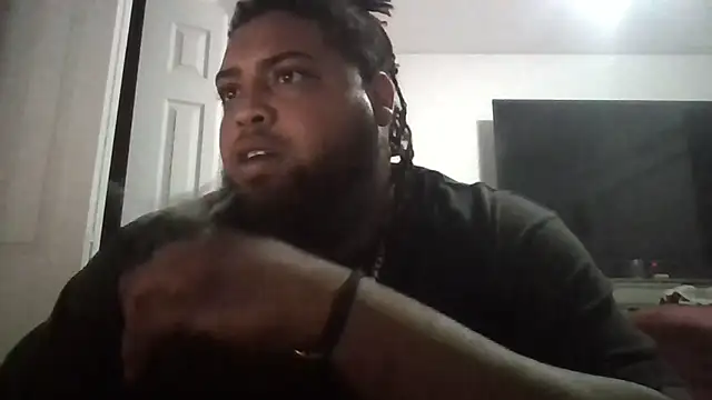 tankedqual4046 online show from 13, 10, 2025