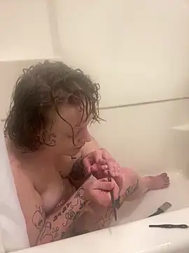 tatted-bitty online show from 5, 11, 2025