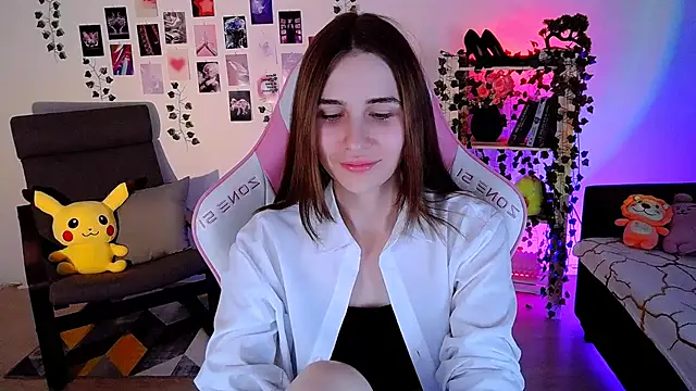 AliceCharmy online show from 10, 12, 2024