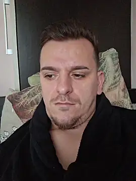 Huge cock22cm online show from 6, 2, 2026