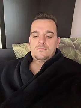 Huge cock22cm online show from 19, 3, 2026