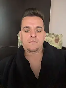 Huge cock22cm online show from 1, 4, 2026