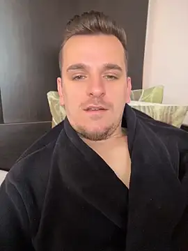 Snapshot of Huge_cock22cm chatting on 2, 5, 2026 Huge cock22cm online show from 2, 5, 2026