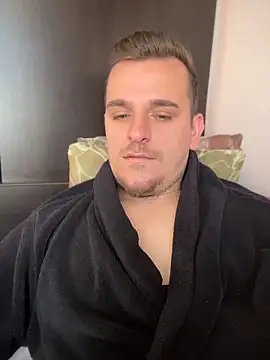 Snapshot of Huge_cock22cm chatting on 4, 5, 2026 Huge cock22cm online show from 4, 5, 2026