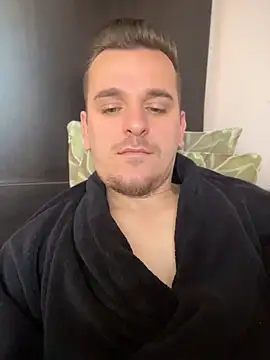 Snapshot of Huge_cock22cm chatting on 5, 5, 2026 Huge cock22cm online show from 5, 5, 2026