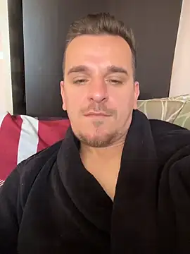 Snapshot of Huge_cock22cm chatting on 24, 5, 2026 Huge cock22cm online show from 24, 5, 2026