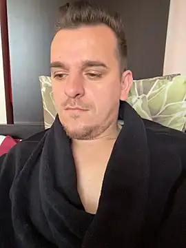 Snapshot of Huge_cock22cm chatting on 25, 5, 2026 Huge cock22cm online show from 25, 5, 2026