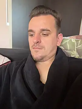 Snapshot of Huge_cock22cm chatting on 26, 5, 2026 Huge cock22cm online show from 26, 5, 2026