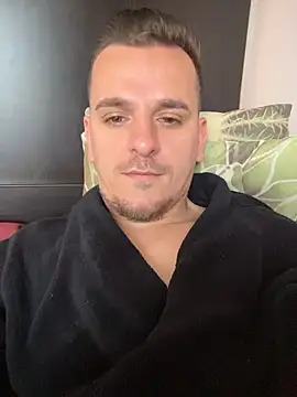 Snapshot of Huge_cock22cm chatting on 1, 6, 2026 Huge cock22cm online show from 1, 6, 2026