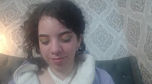 EmmaCowperr online show from 21, 3, 2025