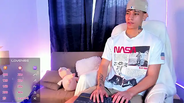 Josep Davies online show from 9, 2, 2025