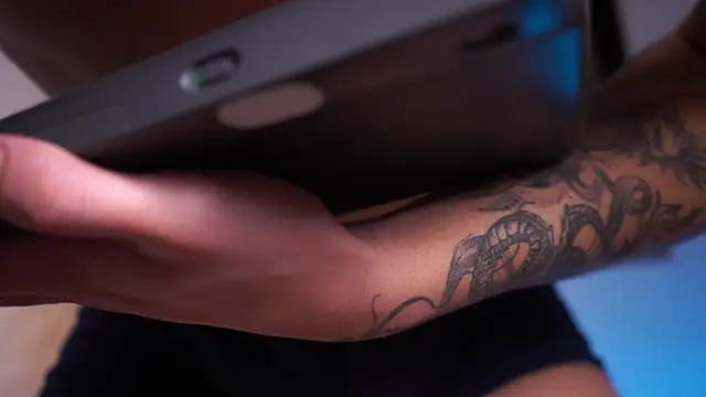 Josep Davies online show from 3, 3, 2026